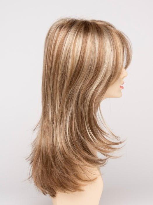 DARK BLONDE | 2 toned blend of Dark Honey Blonde with Lighter Blonde highlights