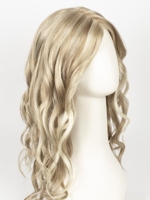 22F16 BLACK TIE BLONDE | Light Ash Blonde and Light Natural Blonde Blend with Light Natural Blonde Nape