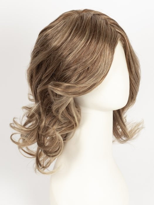 R11S GLAZED MOCHA | Warm Medium Brown with Golden Blonde Highlights on Top