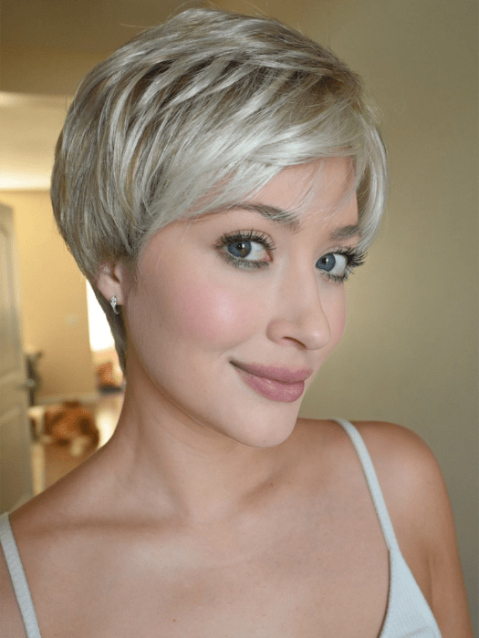 Steph @wigswithsteph wearing WINNER (petite) by RAQUEL WELCH WIGS in color R23S+ GLAZED VANILLA | Cool Platinum Blonde with Almost White Highlights