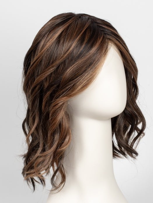 RL8/29SS SHADED HAZELNUT | Warm Medium Brown Evenly Blended with Ginger Blonde with Dark Roots