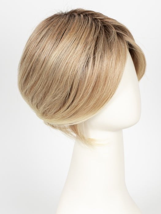 27T613S8 | Medium Natural Red-Gold Blonde and Pale Natural Gold Blonde Blend and Tipped, Shaded with Medium Brown