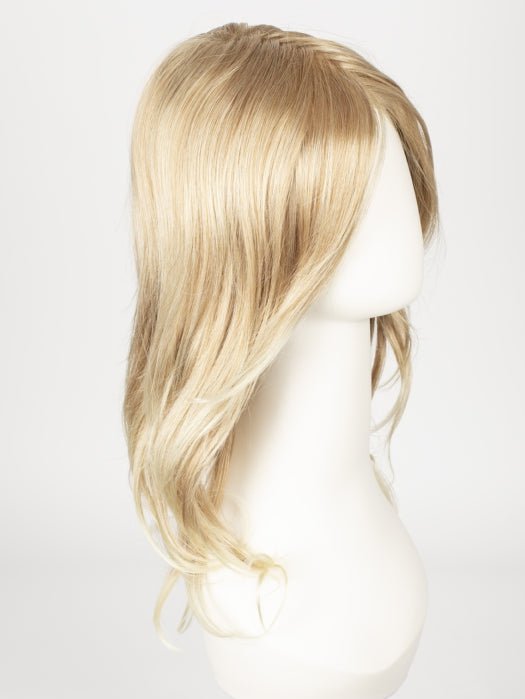 27T613F | Medium Red-Gold Blonde and Pale Nat Gold Blonde Blend with Pale Tips and Medium Red-Gold Blonde Nape