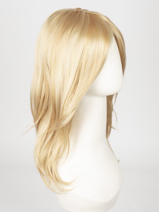 FS613/24B | Light Gold Blonde and Pale Natural Blonde Blend with Light Natural Blonde Highlights