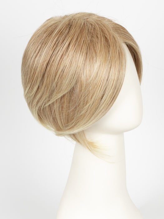 27T613 | Medium Red-Gold Blonde and Pale Natural Gold Blonde with Pale Natural Gold Blonde Tips