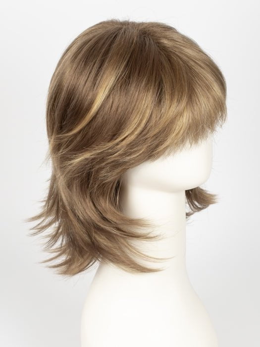 MOCHACCINO | Light Brown base with Strawberry Blonde highlights							