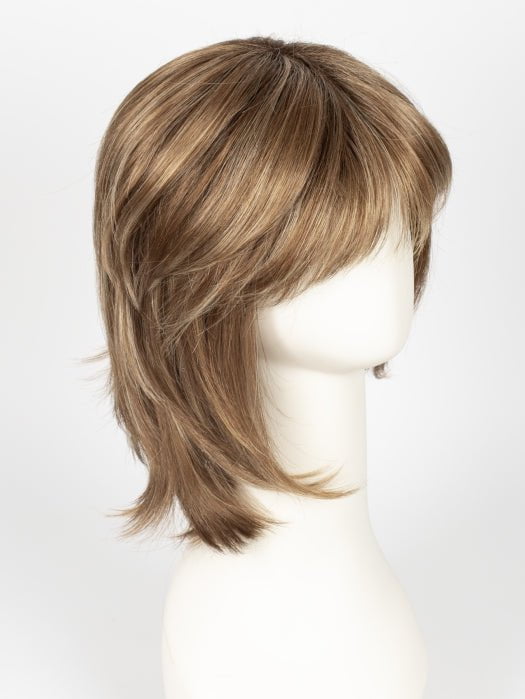 MAPLE-SUGAR-R | Rooted Dark with Light Honey Brown base with Strawberry Blonde highlights