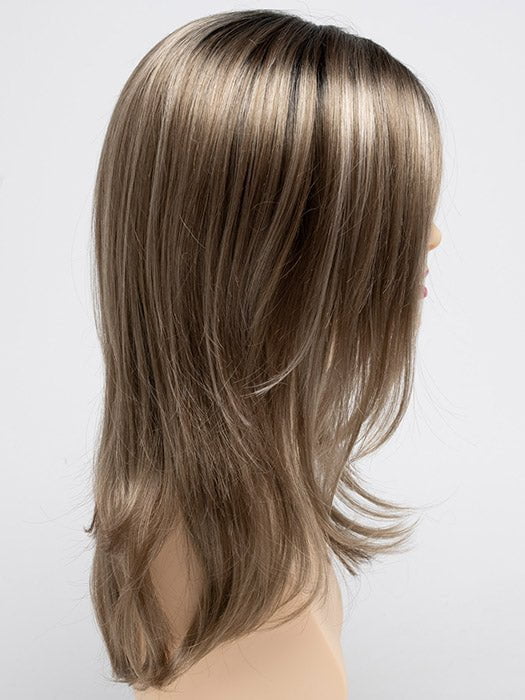 GOLDEN SANDSTONE | Creamy Beige-Blonde with Darker Brown Roots